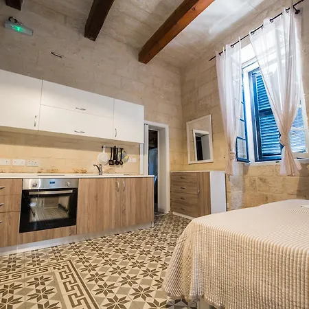 Casa Lapira * Valletta